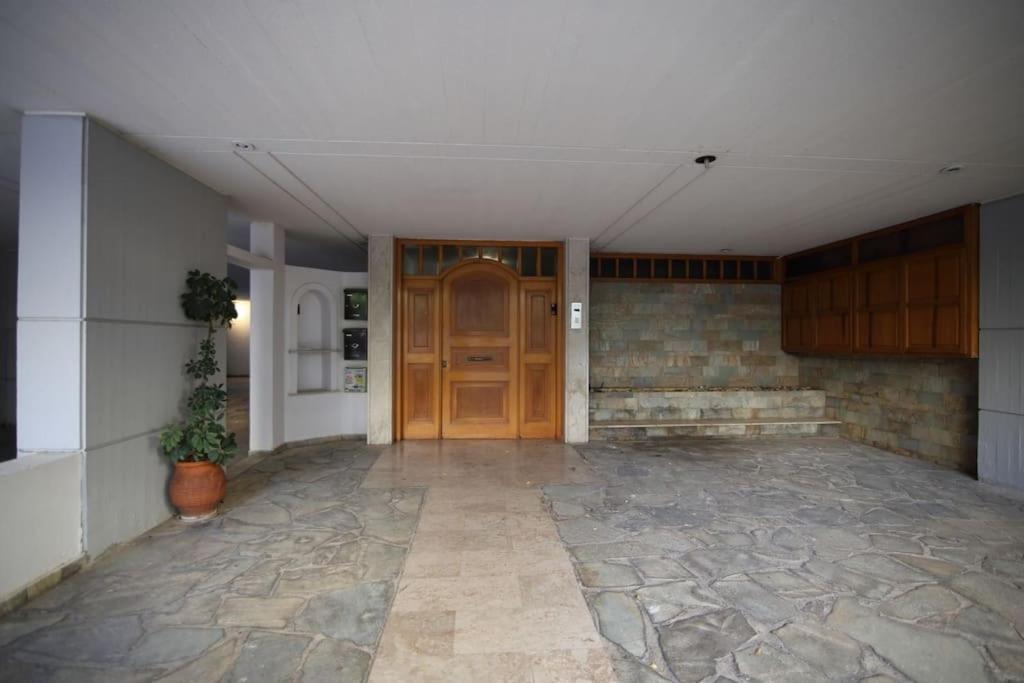 Apartment Eclectic Near Downtown Heraklion (Crete)