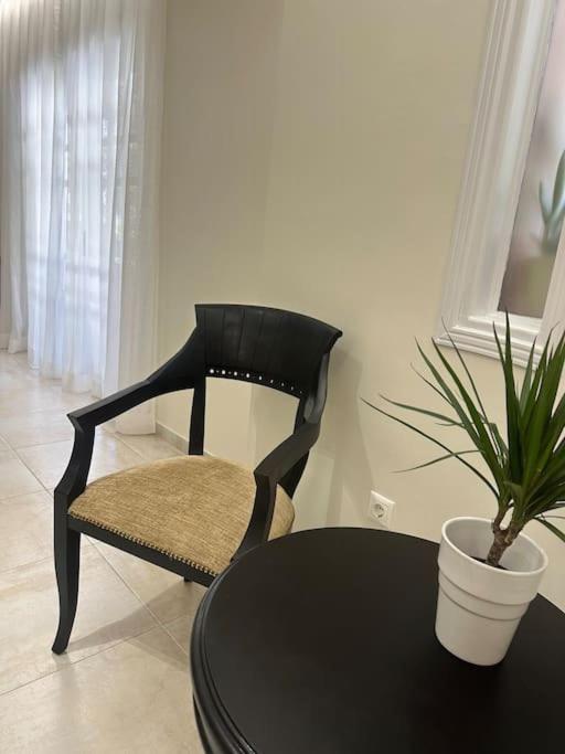 Apartment Eclectic Near Downtown Heraklion (Crete)
